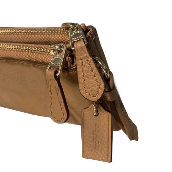 Coach Double Corner Zip Wristlet – Pebble Leather in Saddle - No Callouts - Picture 5 of 6